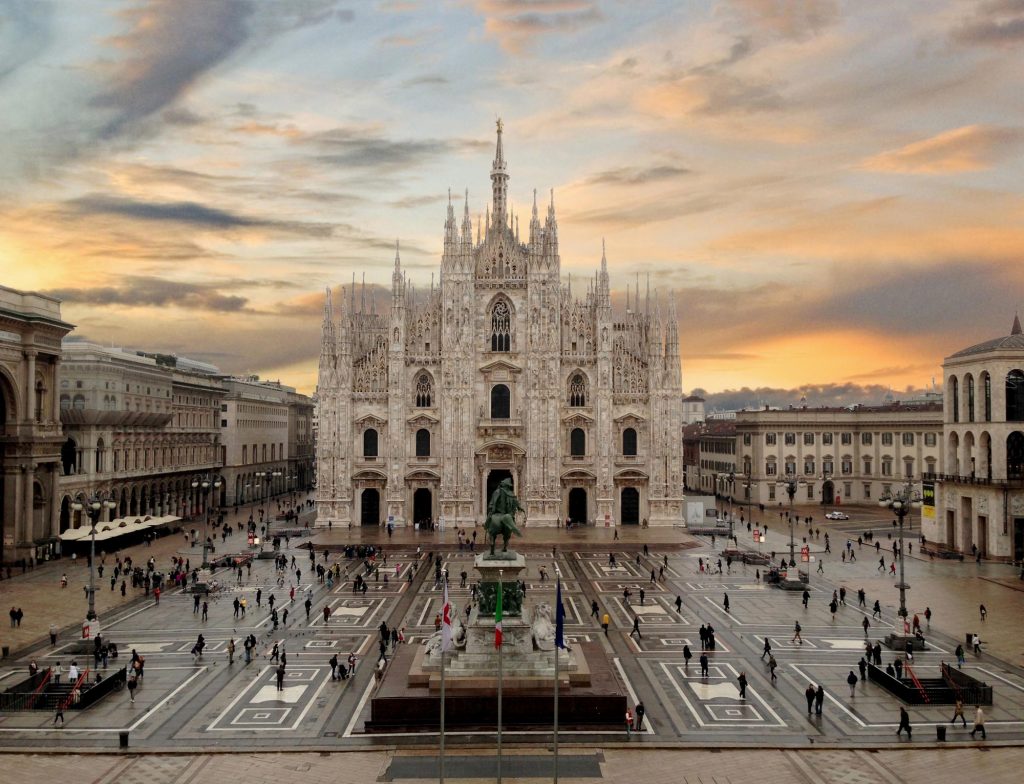 piazza duomo milan italy church cathedral fast fashion stores